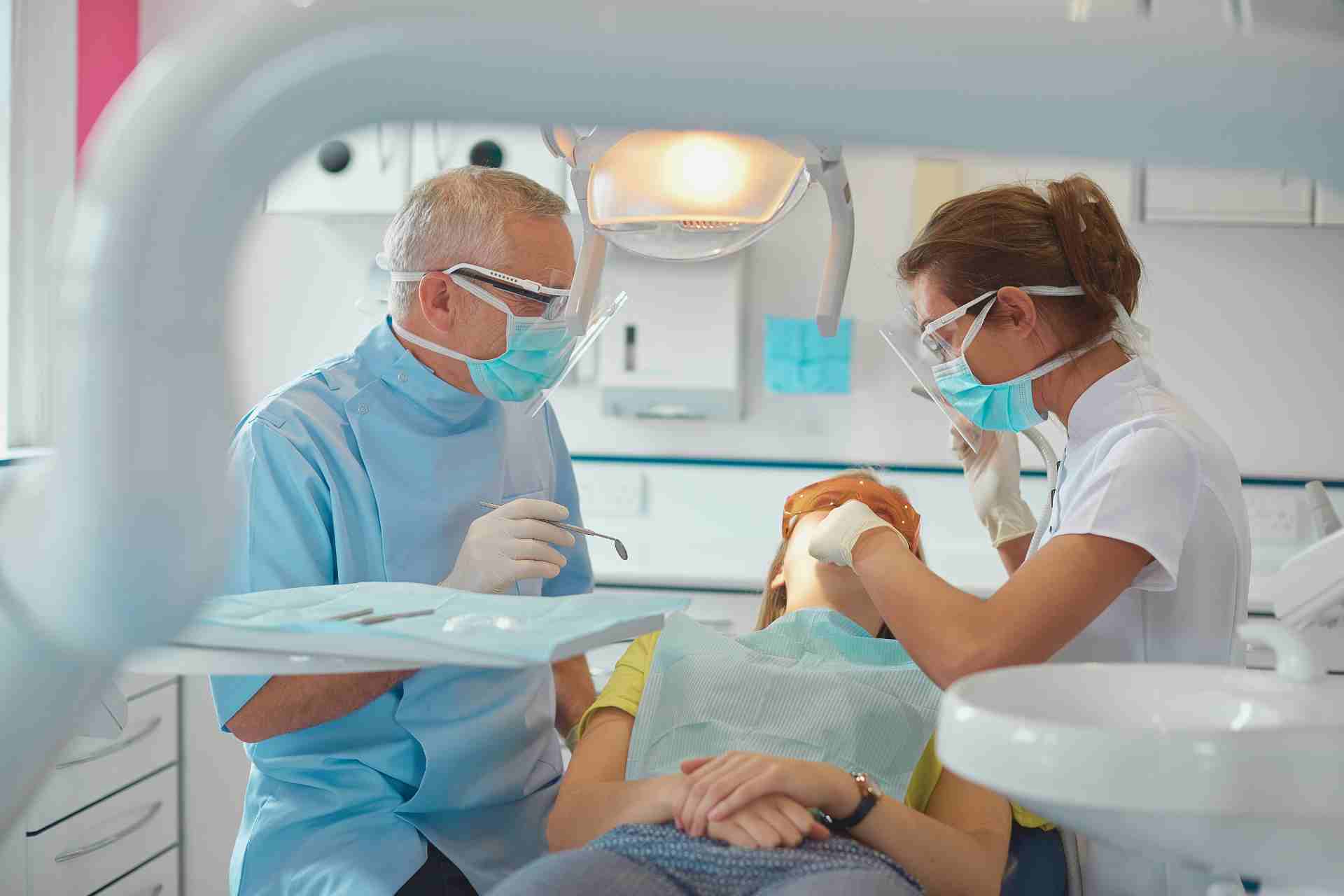 Dentist in Highland Park, MI
